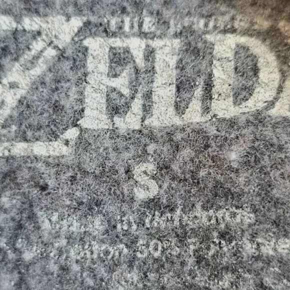 The Legend of Zelda Pullover Hoodie (Small) - Picture 5 of 5